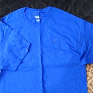 Men's XL Champion Short Sleeve TShirt.  Bright Blue